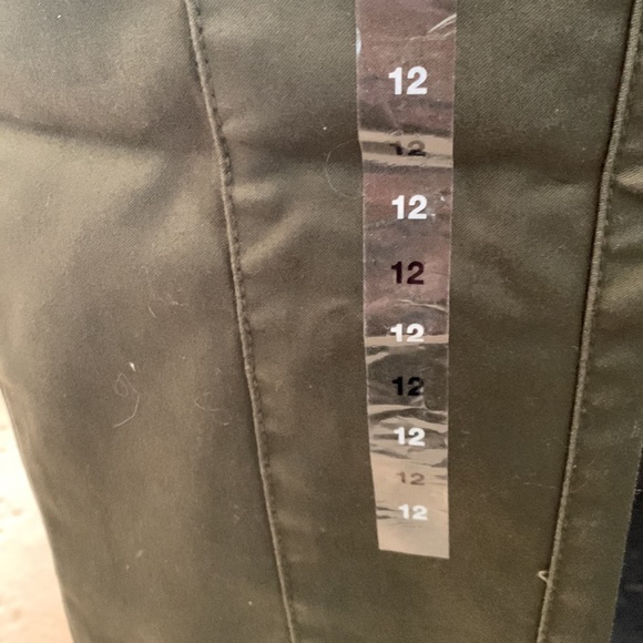 NWT “Soho NY&Co” olive drab fatigue style leggings - Picture 7 of 9